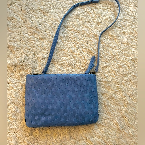 Madewell puff crossbody bag- BARELY USED! - Picture 1 of 3